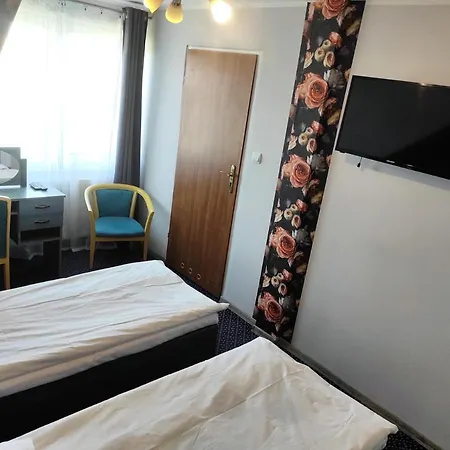 Pod Roza Bed & Breakfast 3*