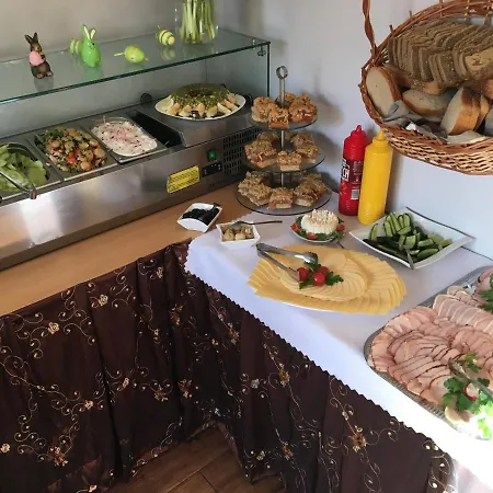 住宿加早餐酒店 Pod Roza