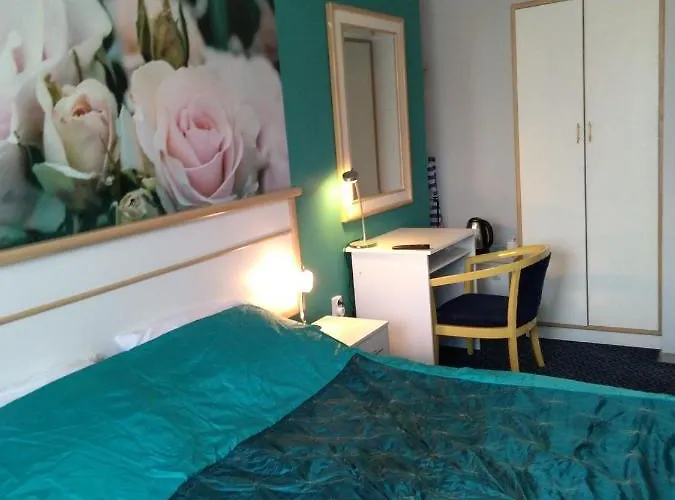 Bed & Breakfast Pod Roza 3*